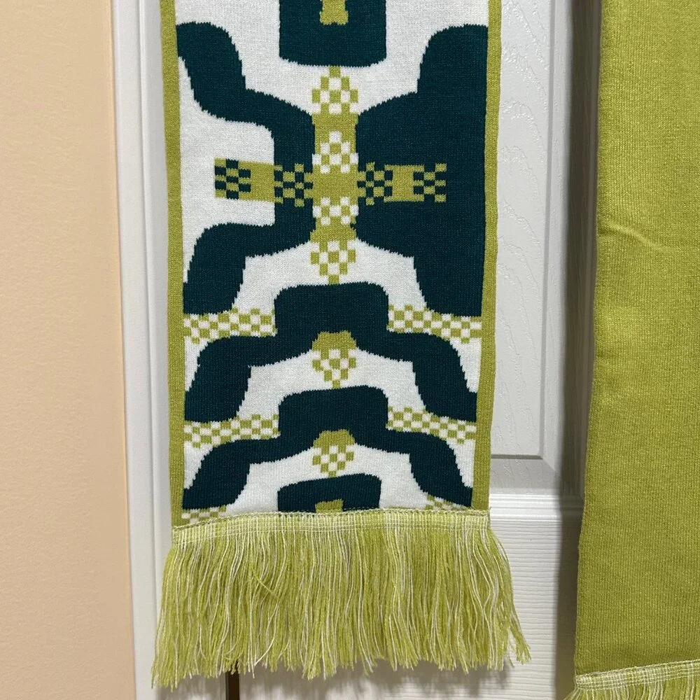 NWT free people movement Big League Reversible Scarf in Honeydew/Chartreuse